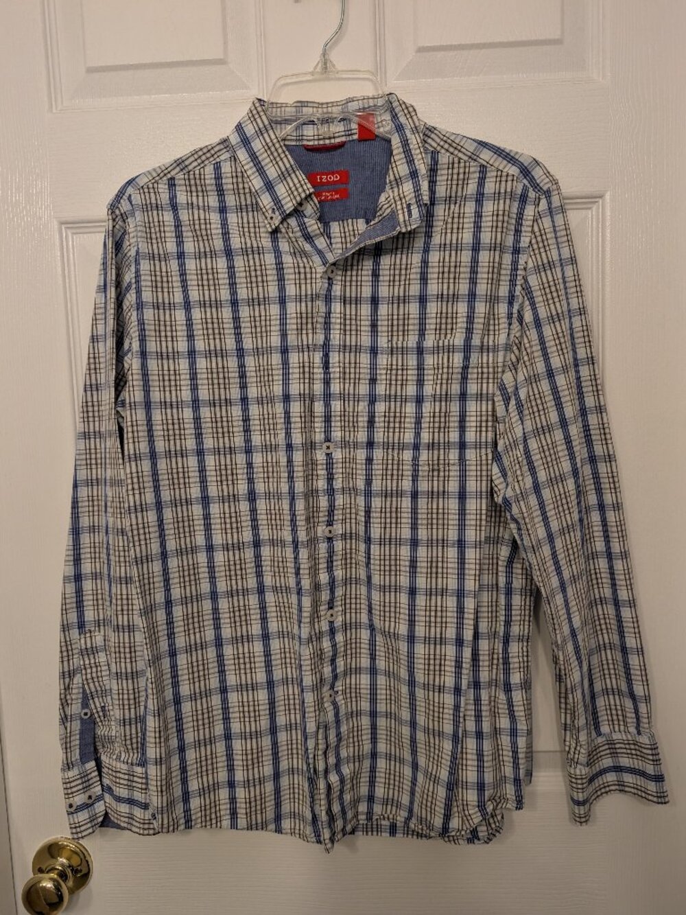 Izod, M, White and Light Blue Plaid